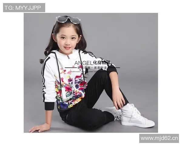 童装时尚新潮流：引领孩子穿搭潮流，舒适与风格兼备的时尚之选